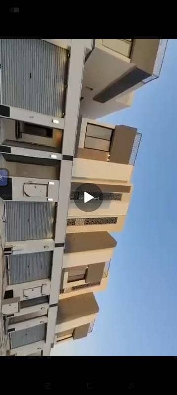 دور 4 غرف نوم للبيع في غرب الرياض، الرياض - حي ديراب