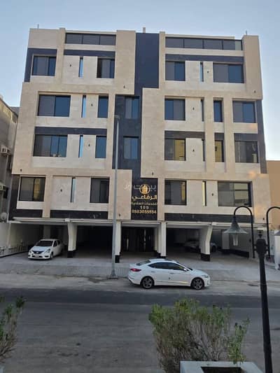 4 Bedroom Apartment for Sale in North Jeddah, Jeddah - Ownership apartment in the Al-Naeem neighborhood with two entrances, newly vacant.