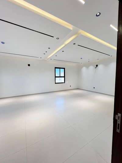 4 Bedroom Apartment for Rent in East Riyadh, Riyadh - For annual rent, penthouse (duplex) in Al Munshiya district – Offer number 1484