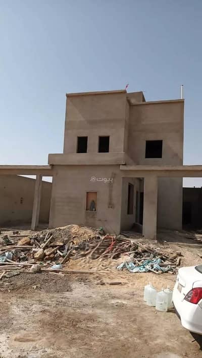 11 Bedroom Villa for Sale in South Riyadh, Riyadh - Villa For Sale in Uraidh, Riyadh