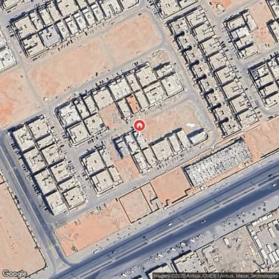 8 Bedroom Floor for Sale in East Riyadh, Riyadh - Floor For Sale in Al Saadah, Riyadh