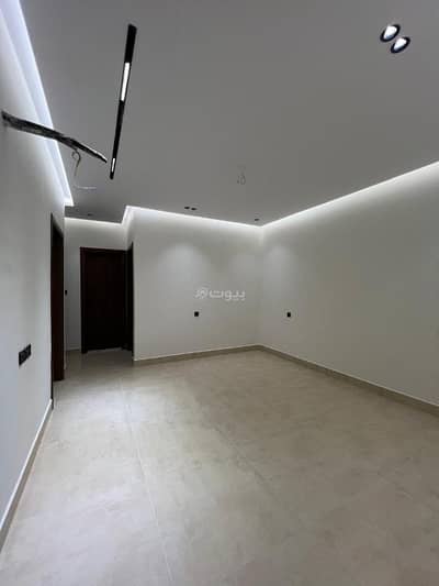 4 Bedroom Apartment for Sale in North Jeddah, Jeddah - Luxurious 4-room apartment for sale, ready for occupancy, immediate transfer from the owner directly.