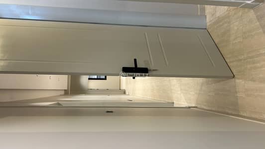 دور 3 غرف نوم للبيع في شرق الرياض، الرياض - طابق للبيع في الخليج، الرياض