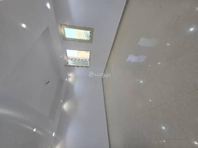 8 Bedroom Villa for Sale in North Riyadh, Riyadh - Villa for sale