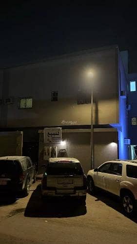 فیلا 11 غرف نوم للبيع في غرب الرياض، الرياض - فيلا للبيع في شارع الفخر بن عساكر, حي سلطانة, مدينة الرياض, منطقة الرياض