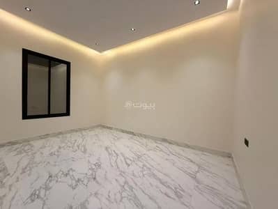 6 Bedroom Floor for Sale in South Riyadh, Riyadh - Floor For Sale in Badr, Riyadh