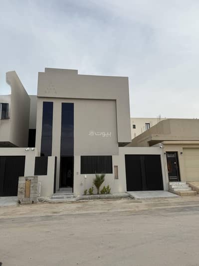 6 Bedroom Villa for Sale in West Riyadh, Riyadh - A villa consisting of 6 bedrooms for sale in Mahdia.