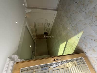 6 Bedroom Floor for Rent in Al Muraikabat, Dammam - Floor in Al Muraikabat 6 bedrooms 40000 SAR - 87847745