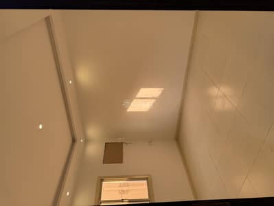 استوديو  للبيع في جنوب جدة، جدة - شقة 5 غرف للبيع بسعر مغري