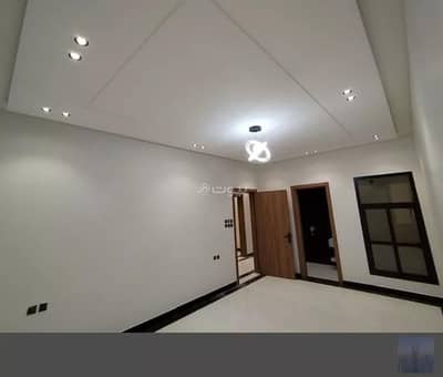 5 Bedroom Floor for Sale in East Riyadh, Riyadh - Floor For Sale in Al Nadwa District, Riyadh