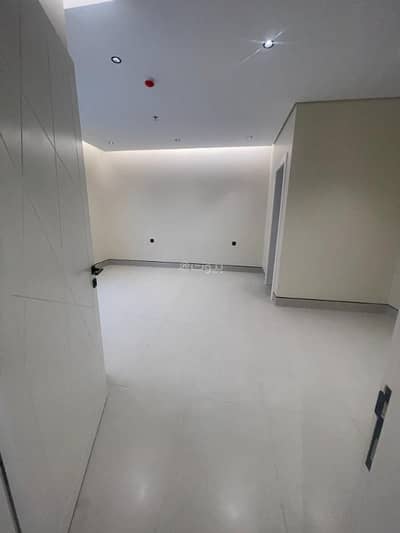 شقة 3 غرف نوم للايجار في شمال الرياض، الرياض - شقة فاخرة للايجار في حي الملك فهد بسعر منافس وموقع متميز بالقرب من طريق الملك عبد العزيز وطريق الملك فهد