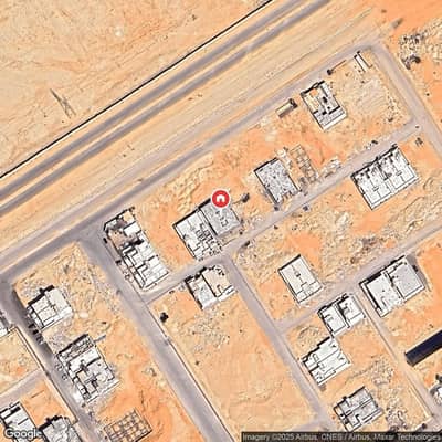 فیلا 11 غرف نوم للبيع في جنوب الرياض، الرياض - فيلا للبيع في البرية، الرياض