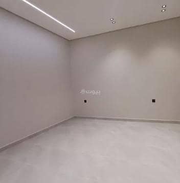 دور 5 غرف نوم للبيع في شرق الرياض، الرياض - دور للبيع في المعزيزية، الرياض