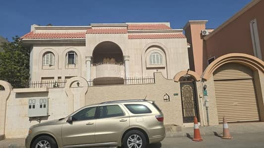 4 Bedroom Floor for Rent in North Jeddah, Jeddah - Al-Shatea District