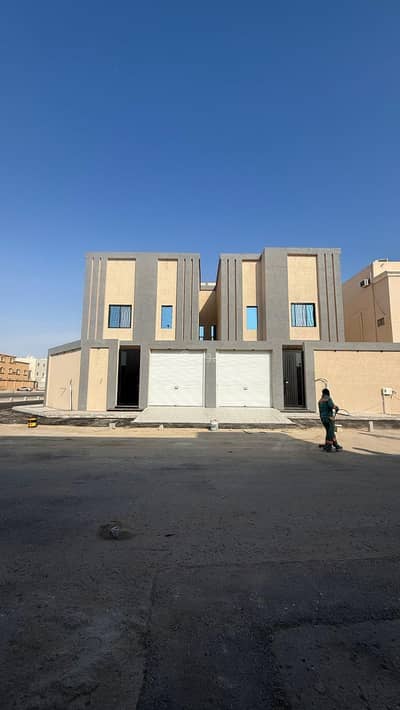 7 Bedroom Villa for Sale in King Fahd Suburb, Dammam - 7 Bedroom Villa For Sale in King Fahd Suburb, Dammam
