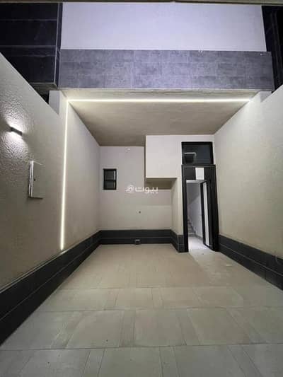 فلیٹ 4 غرف نوم للايجار في شمال الرياض، الرياض - للأيجار فيلا تاون هاوس