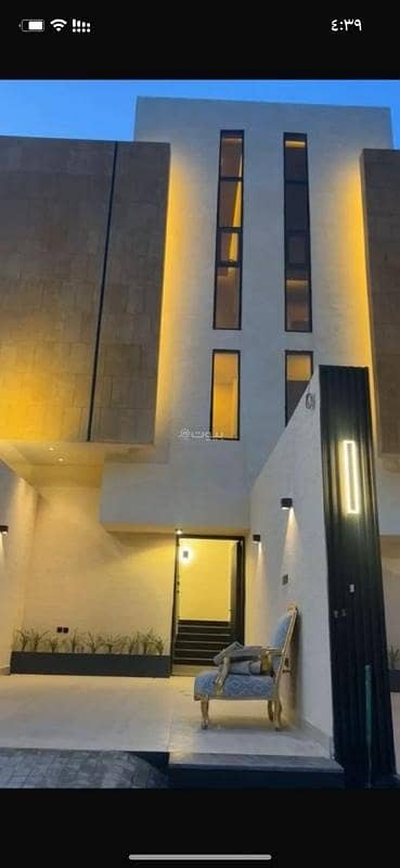 دور 5 غرف نوم للبيع في جنوب الرياض، الرياض - دور + شقه للبيع بحي العجلان الرياض