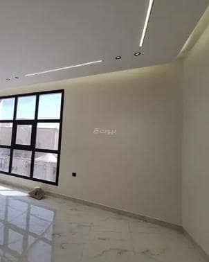 دور 5 غرف نوم للبيع في شرق الرياض، الرياض - دور للبيع في المونسية، الرياض