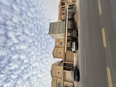 4 Bedroom Villa for Sale in East Riyadh, Riyadh - For sale used duplex villa