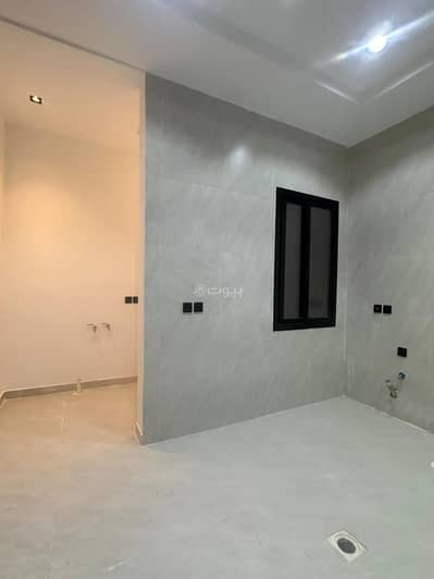 4 Bedroom Floor for Sale in East Riyadh, Riyadh - Floor For Sale in Al Bayan Neighborhood, Riyadh