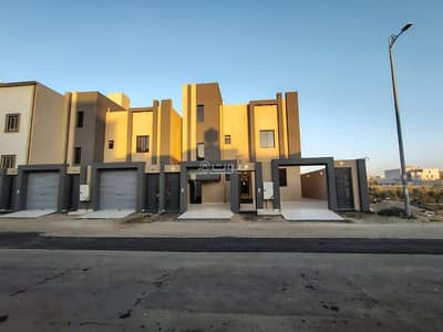 6 Bedroom Floor for Sale in Al Noor District, Khamis Mushait - Luxury Ground Floor Apartments for Sale in Al-Nour District - Khamis Mushait