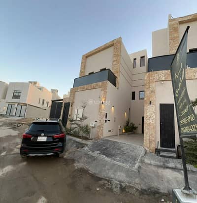 دور 3 غرف نوم للايجار في شمال الرياض، الرياض - دور للايجار