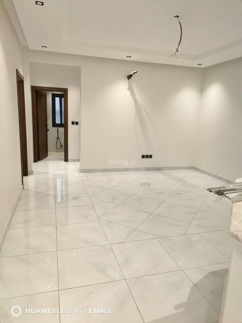 5-bedroom apartment for rent in Al Manar 5-bedroom apartment for rent in Al Manar