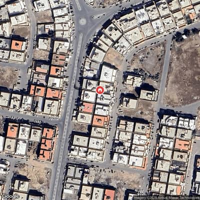 عمارة سكنية  للبيع في شمال جدة، جدة - منزل هاديء جداً للسكن يوجد في الدور فقط شقتين ، كامل المبنى 5 شقق