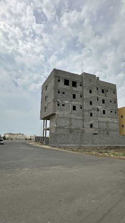 عمارة سكنية  للبيع في السويس 2، جازان - للبيع عمارة عظم تجارية في مدينة جيزان