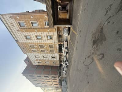 عمارة سكنية  للبيع في شمال جدة، جدة - عمارة سكنية للبيع في النزهة