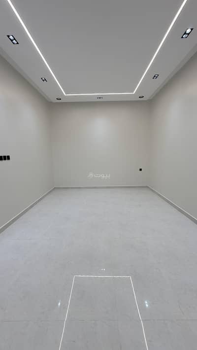 5 Bedroom Villa for Sale in West Riyadh, Riyadh - Al-Areeja Al-Wasati District