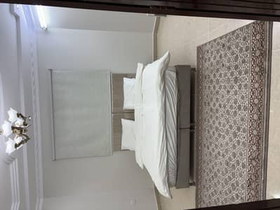 شقة 3 غرف نوم للايجار في القطبية الشرقية، الطائف - شقة مكونة من 3 غرف نوم للإيجار في القُتُبِيَة الشرقية، الطائف