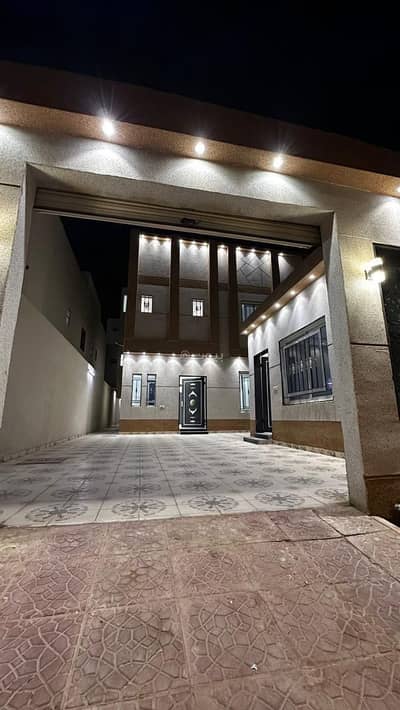 فیلا 6 غرف نوم للبيع في غرب الرياض، الرياض - فيلا من 6 غرف نوم للبيع في الفيحاء، الرياض