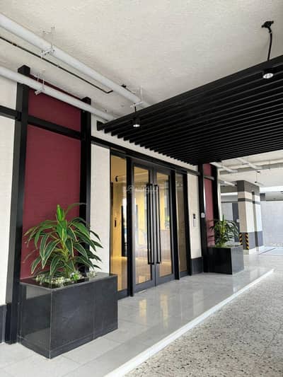 4 Bedroom Apartment for Sale in North Jeddah, Jeddah - Four-bedroom apartment with two entrances in Al-Manar neighborhood.