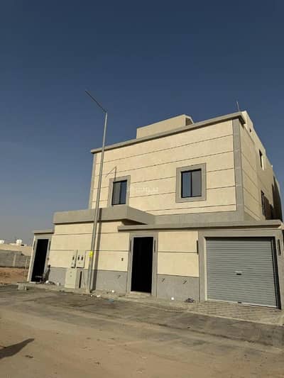 3 Bedroom Villa for Sale in East Riyadh, Riyadh - Ground floor villa