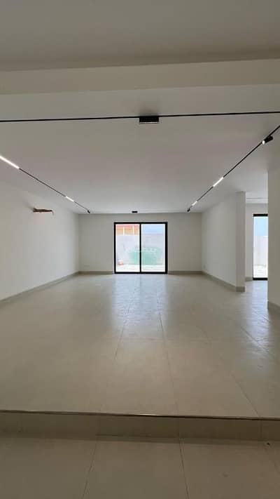 شقة 7 غرف نوم للبيع في شمال جدة، جدة - شقة مكونة من 7 غرف نوم للبيع في النزهة، جدة