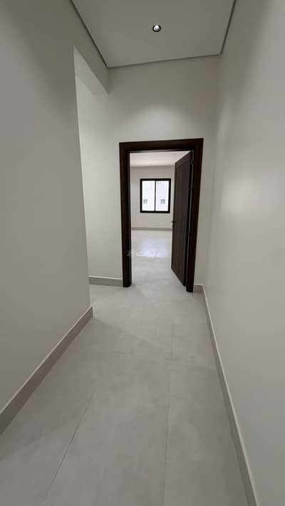 3 Bedroom Apartment for Sale in West Riyadh, Riyadh - 3 Bedroom Apartment For Sale in Dhahrat Laban, Riyadh