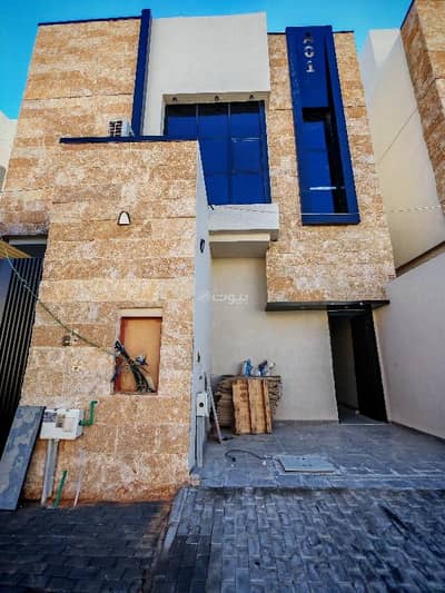 3 Bedroom Floor for Sale in East Riyadh, Riyadh - 3 Bedroom Floor For Sale in Al Khaleej, Riyadh