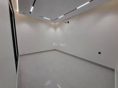 3 Bedroom Floor for Sale in East Riyadh, Riyadh - 3 Bedroom Floor For Sale in Al Maizilah, Riyadh