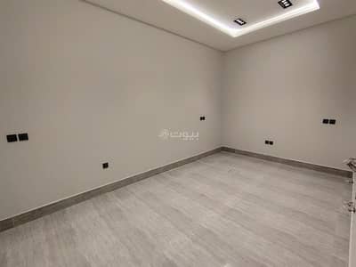 دور 5 غرف نوم للبيع في شرق الرياض، الرياض - شقة مكونة من 5 غرف نوم للبيع في الريمال، الرياض