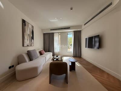 فیلا 2 غرفة نوم للايجار في شمال الرياض، الرياض - ساتل في بوابة طويق – فيلا غرفتين نوم مع تيراس