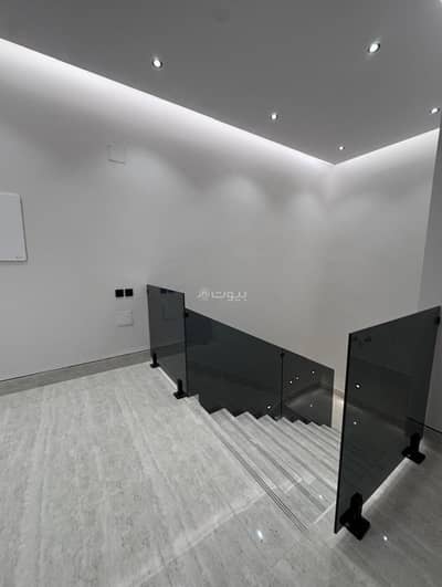 فیلا 3 غرف نوم للبيع في شرق الرياض، الرياض - بنت هاوس فيه ارضي وعلوي