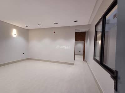 3 Bedroom Floor for Sale in West Riyadh, Riyadh - Residential unit consisting of 3 bedrooms for sale in Al-Areejiah Al-Gharbiyah