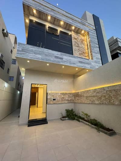 3 Bedroom Floor for Sale in West Riyadh, Riyadh - Residential building for sale in Tuwaiq