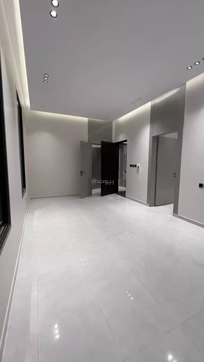 3 Bedroom Floor for Sale in East Riyadh, Riyadh - Floor For Sale in Al Bayan Neighborhood, Riyadh