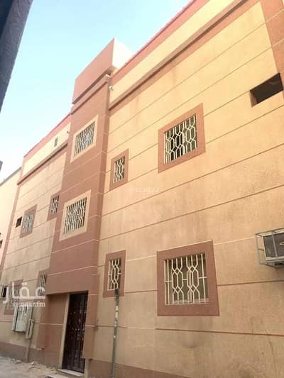 11 Bedroom Residential Building for Sale in Central Riyadh, Riyadh - Residential Building For Sale in Manfouhah Al Jadidah, Riyadh