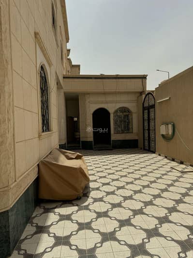 11 Bedroom Villa for Sale in East Riyadh, Riyadh - 12 Bedroom Villa For Sale in Al Rimal, Riyadh