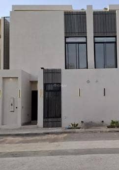 Villa For Sale in Dhahrat Laban, Riyadh