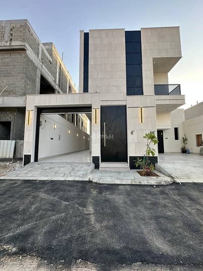 3 Bedroom Floor for Sale in East Riyadh, Riyadh - 3 Bedroom Floor For Sale in Al Janadriyah, Riyadh