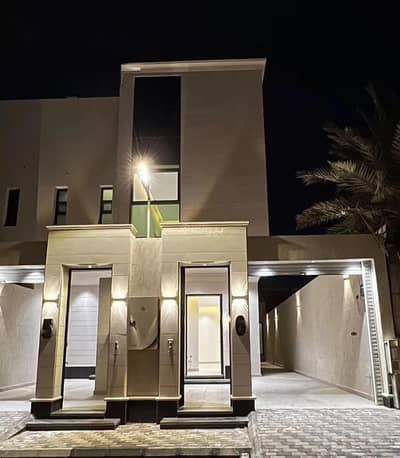 4 Bedroom Floor for Sale in South Riyadh, Riyadh - Floor For Sale in Okaz, Riyadh